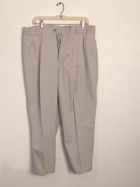 Bugle Boy Men's Pleated Chinos in Light Tan